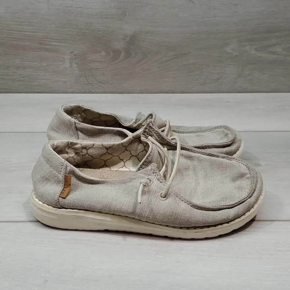 Hey Dude Kids Wendy Youth Linen Beige Loafer Flats shoes sz K12